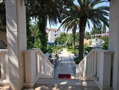 Aquarius Hotel