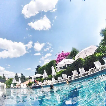 Aquarius Adults Only Otel 4*