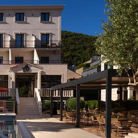 Aquarius Adults Only 4*