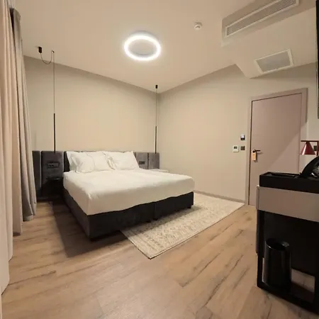 Aquarius ホテル 3*