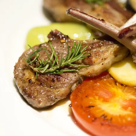 Aquarius ホテル 3*